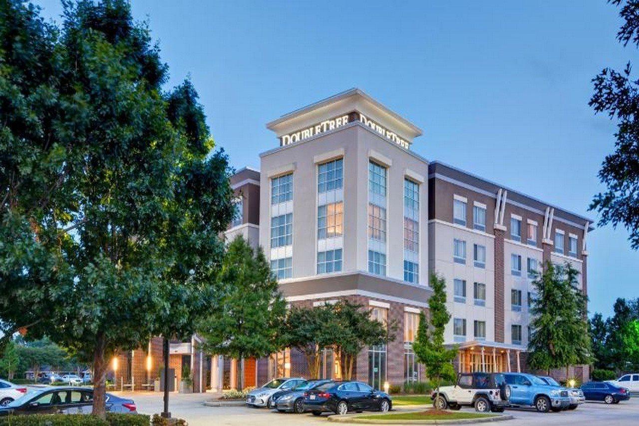 Doubletree By Hilton Baton Rouge Hotel Exterior photo